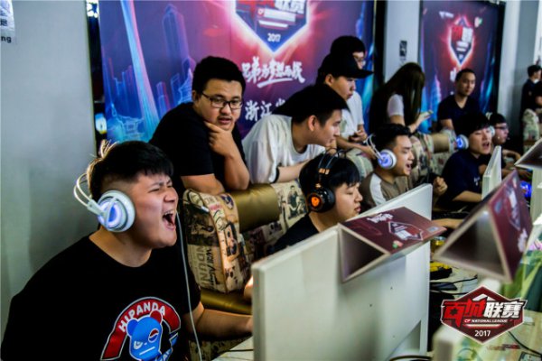 通过这样的 通过这样的